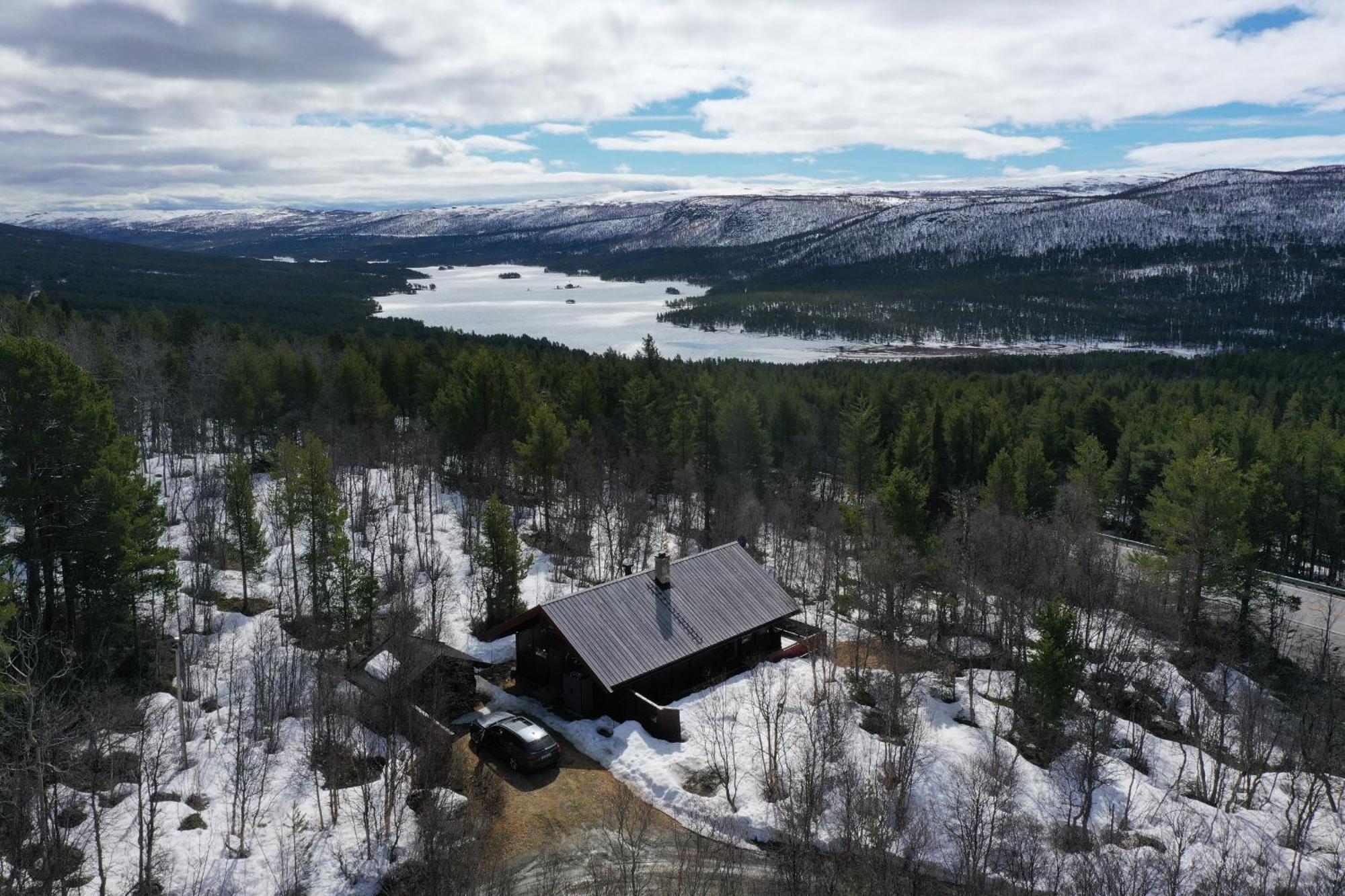 Koselig Hytte Med Usjenert Og Solrik Beliggenhet Geilo Esterno foto